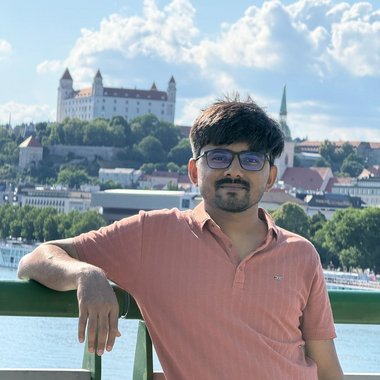 NIRAL B. - Freelance Web Developer
