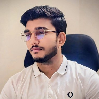 Noam B. - Freelance Singer