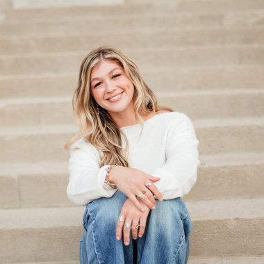 Brooklyn H. - Freelance Social Media Manager