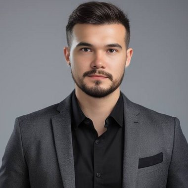 Roman G. - Freelance Brand Designer