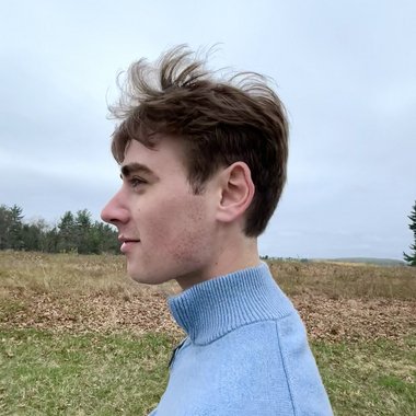 Simon A. - Freelance Video Editor