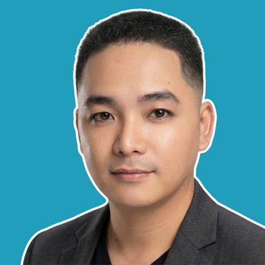 Dember C. - Freelance Social Media Manager