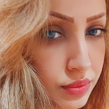 Shiraz G. - Freelance Brand Designer