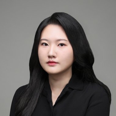 Jihee L. - Freelance Musician