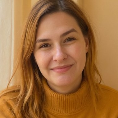 Tamiris N. - Freelance Content Creator