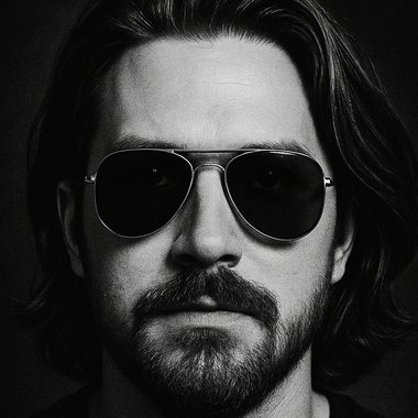 Craig M. - Freelance Music Producer