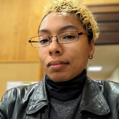 Arielle A. - Freelance Digital Marketer