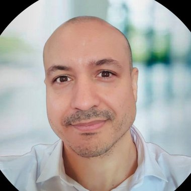 Roland C. - Freelance Web Developer