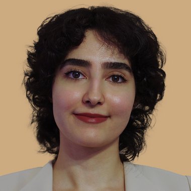 Yasamin S. - Freelance Photographer