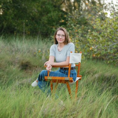 Nora L. - Freelance Video Editor