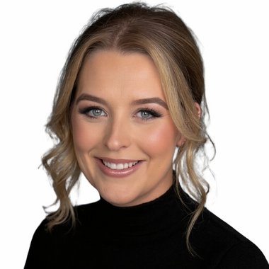 Laura O. - Freelance Brand Strategist