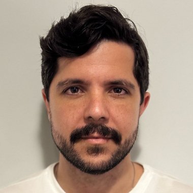 Thiago S. - Freelance Social Media Freelancer