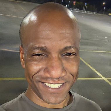 Shaun H. - Freelance Dj