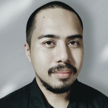 Jonathan J. - Freelance Ui Designer