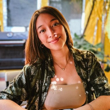 Martha T. - Freelance Graphic Designer