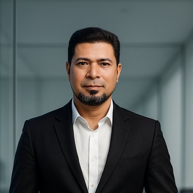 Uddin - Freelance Logo Designer