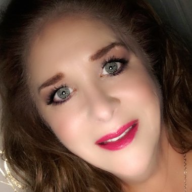 Sharon Y. - Freelance Web Designer