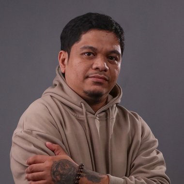 Darren M. - Freelance Video Editor