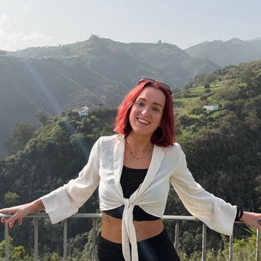 Rosaline O. - Freelance Marketer