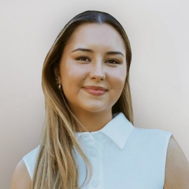 Nicole F. - Freelance Ugc Creator