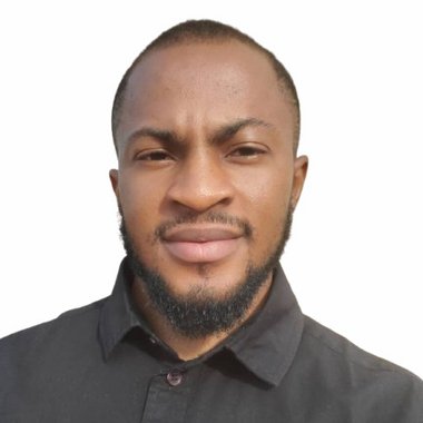 Omotola S. - Freelance Copywriter