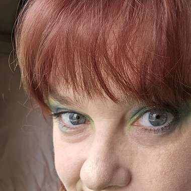 Erin K. - Freelance Set Designer