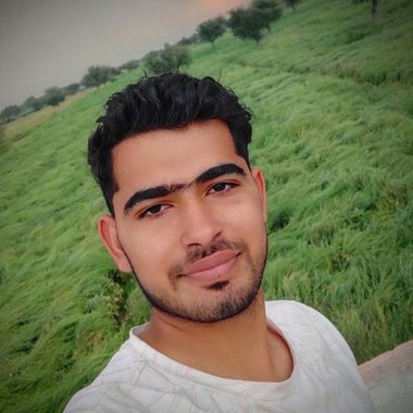 Deepender B. - Freelance Web Developer