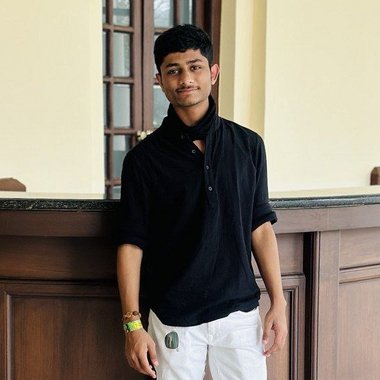 LAKSHYA G. - Freelance Web Designer