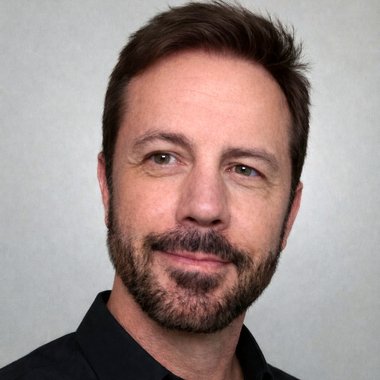 David B. - Freelance Product Marketer