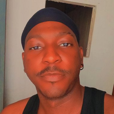 AGBOLAH R. - Freelance Graphic Designer
