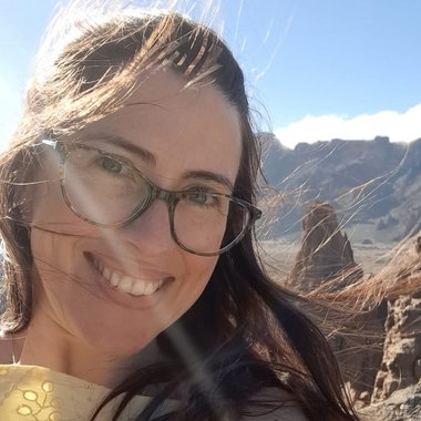 Fabiola B. - Freelance Designer