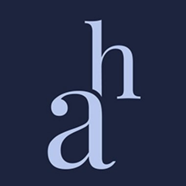 AlishaH - Freelance Graphic Designer