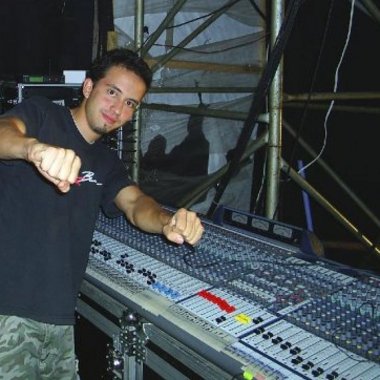 Javier L. - Freelance Studio Owner