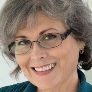 Barbara B. - Freelance Designer