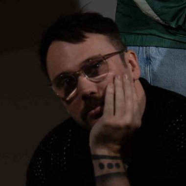 Jonathan V. - Freelance Music Editor