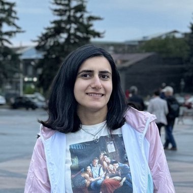 Lusine A. - Freelance Web Developer