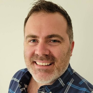 Ian T. - Freelance Podcast Producer