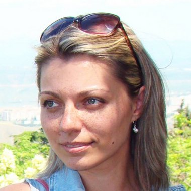 Yuliia X. - Freelance Architect