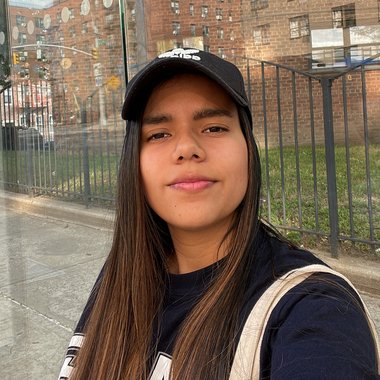 Camila C. - Freelance Content Designer