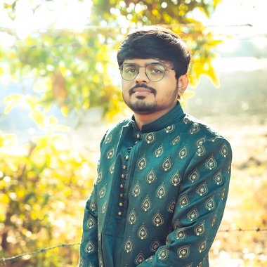 Tushar N. - Freelance Ui Designer