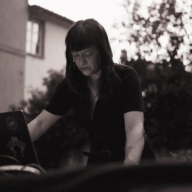 Julie R. - Freelance Audio Engineer