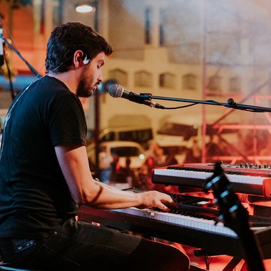 Paulo P. - Freelance Pianist