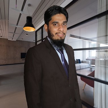 Owais A. - Freelance Graphic Designer