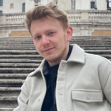 Palalae S. - Freelance Programmer