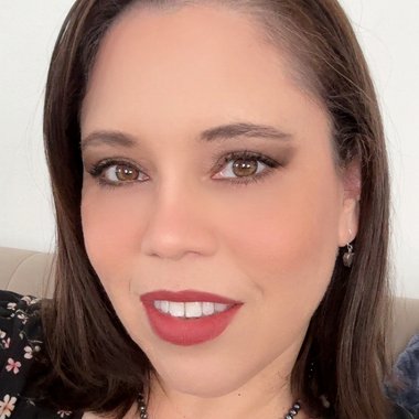 Lorene N. - Freelance Artworker