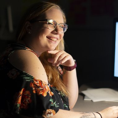 AmandaW23 - Freelance Designer