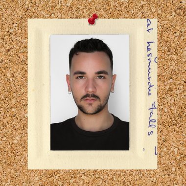 Vaggelis T. - Freelance Art Director