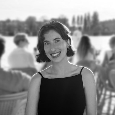 Viola H. - Freelance Comic Illustrator