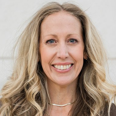 Erin M. - Freelance Designer