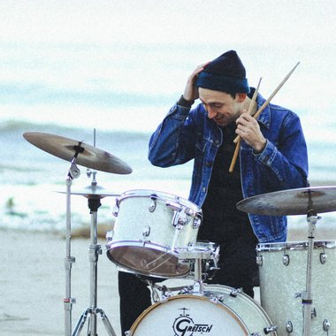 Nadav S. - Freelance Drummer